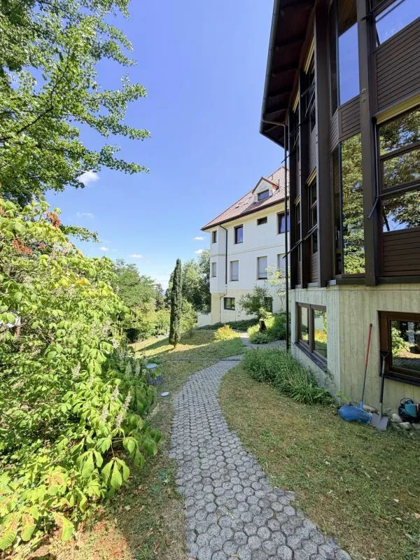 Architektonisches Unikat: Kernsaniertes Jugendstil-Anwesen in Stuttgarter Toplage