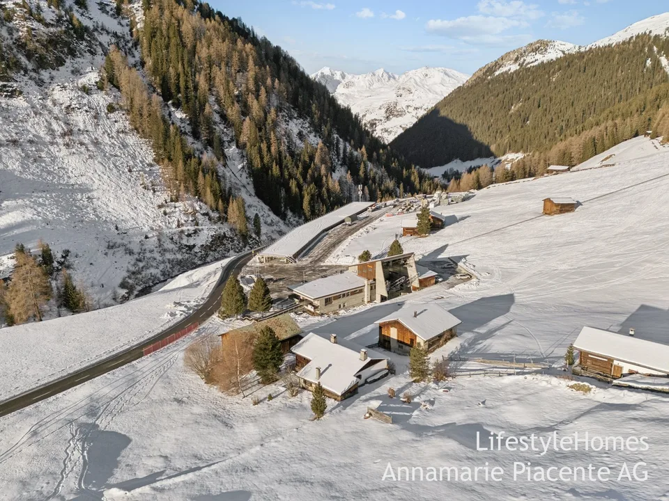 OGGETTO UNICO DEI SOGNI A DAVOS – foto 13 di 13