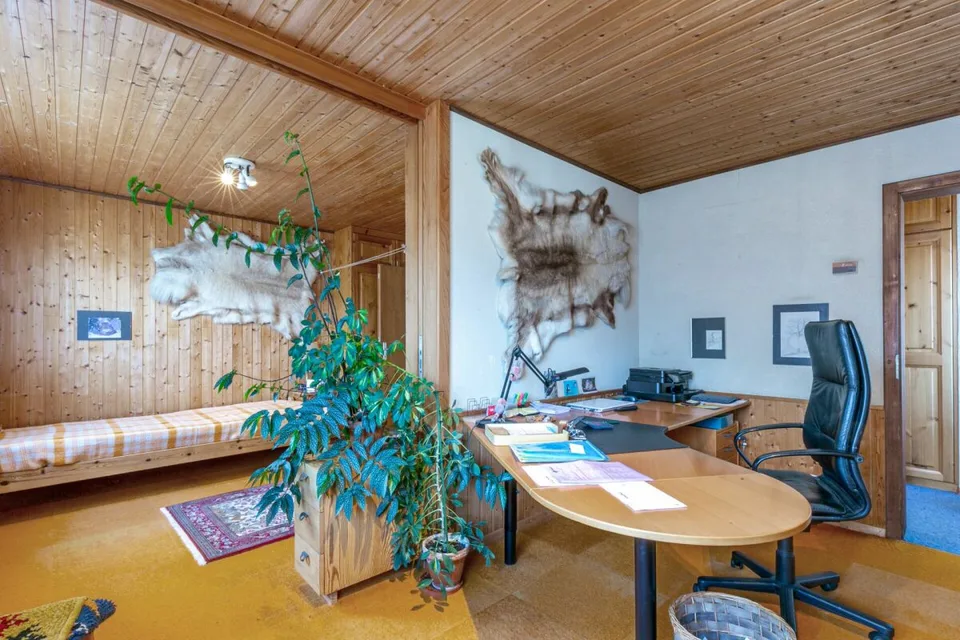 Charmantes Haus mit 6.5 Zimmern – Foto 8 von 21