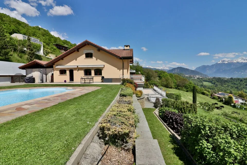 Villa mit Pool in Savièse - Panoramablick – Foto 10 von 13