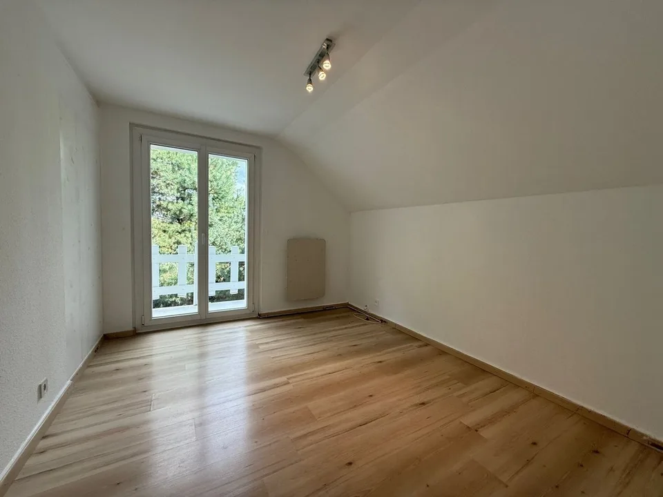 Familienvilla mit separatem Studio in Commugny renoviert – Foto 11 von 21