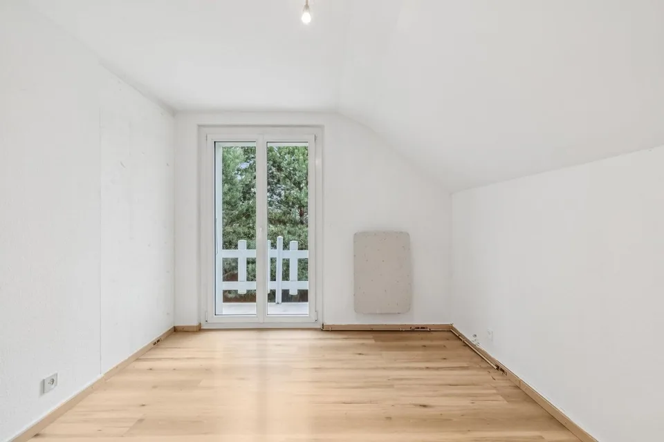 Familienvilla mit separatem Studio in Commugny renoviert – Foto 12 von 21