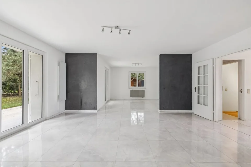 Familienvilla mit renoviertem Anbau in Commugny mit unabhängigem Studio
