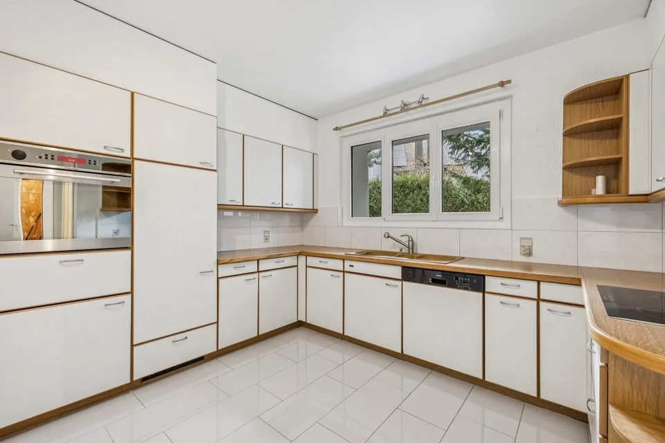 Familienvilla mit separatem Studio in Commugny renoviert – Foto 6 von 21