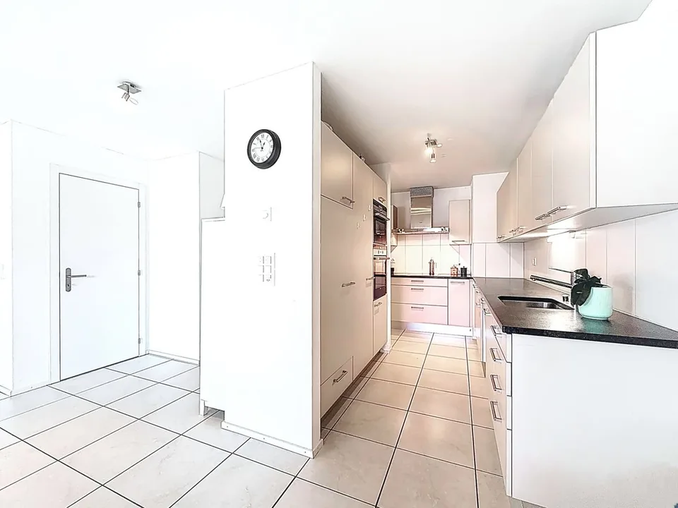 Luminoso duplex di 4,5 locali, con balcone esposto a sud e vista aperta - ottima opportunità a Belfaux