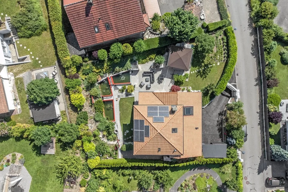 Haus in perfektem Zustand mit atemberaubendem Blick auf Vallorbe