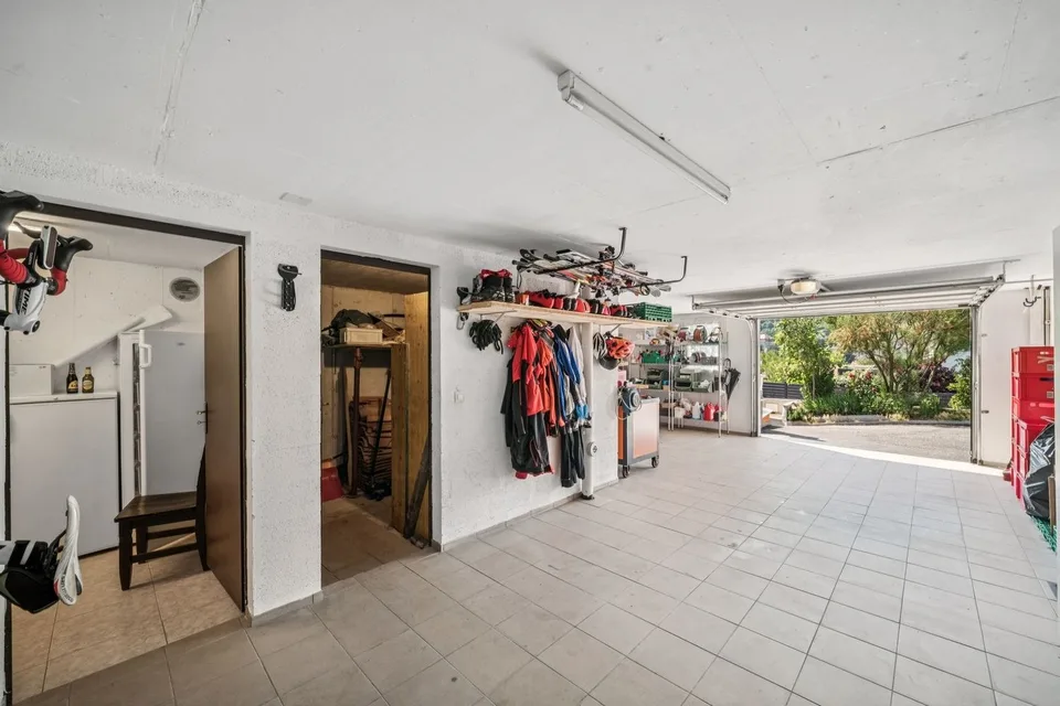 Casa in perfette condizioni con vista mozzafiato su Vallorbe – foto 12 di 26