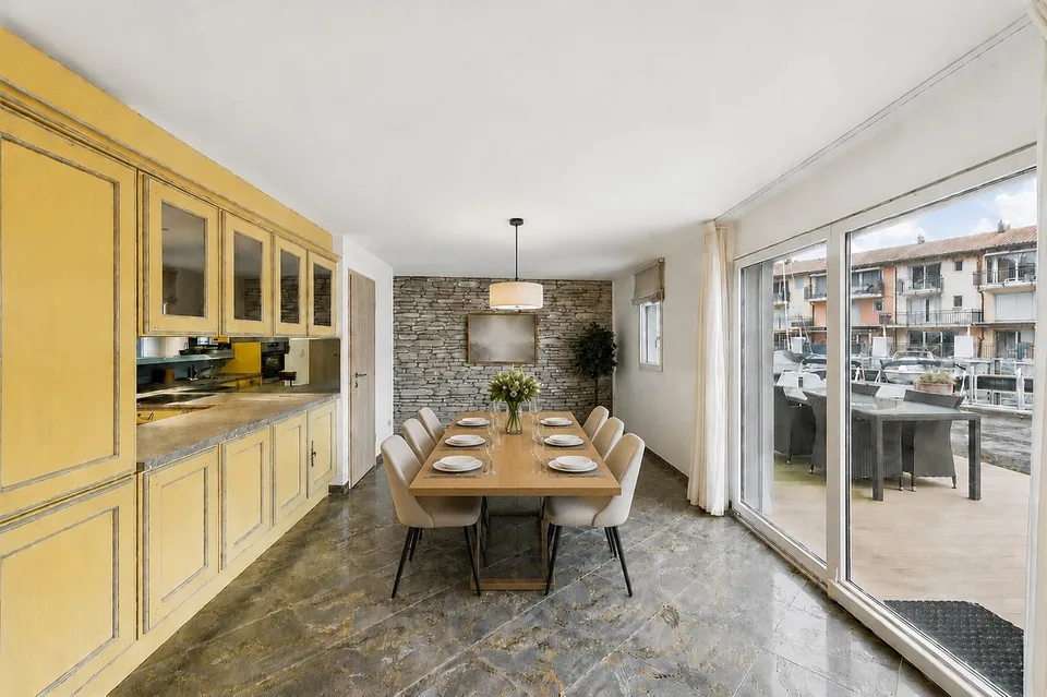 Prächtiges 3,5-Zimmer-Duplex in der Marina