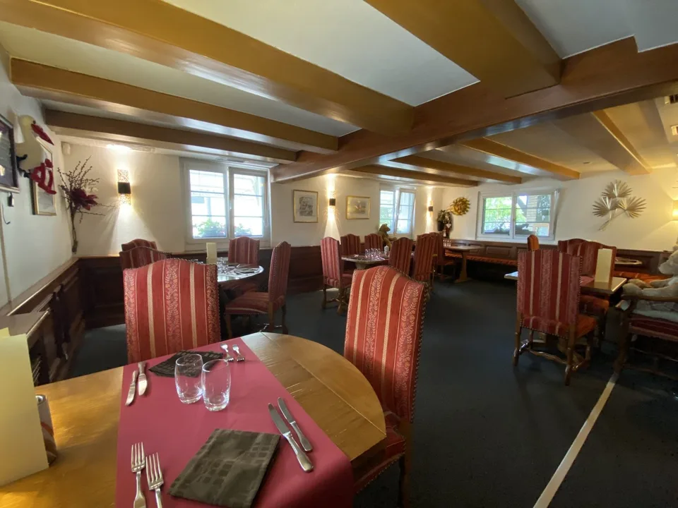 Café-Restaurant de Caractère à Vendre à Hesingue – 430 m² de Charme Alsacien