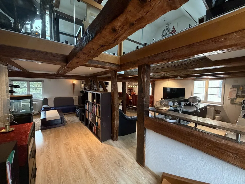 Café-Restaurant de Caractère à Vendre à Hesingue – 430 m² de Charme Alsacien