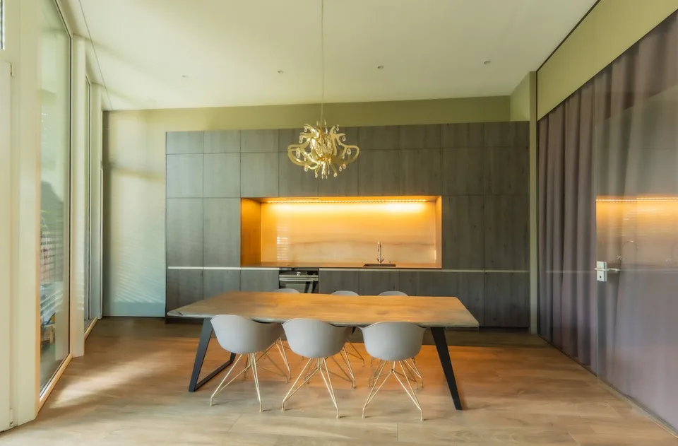Appartamento loft eccezionale con giardino e altezza del soffitto fino a 3,69 m