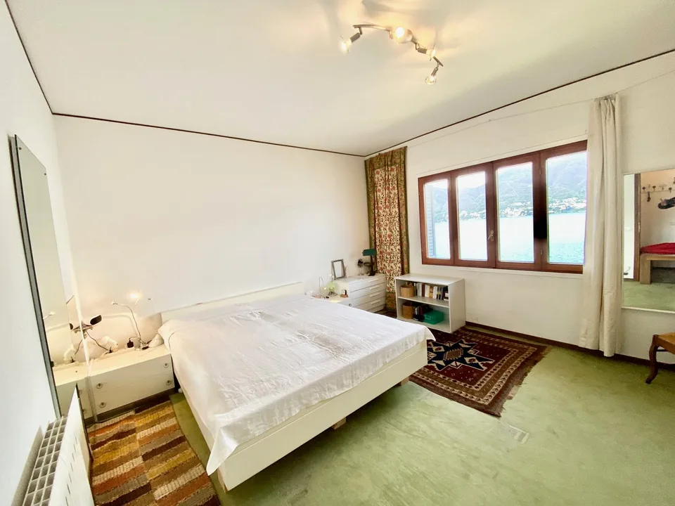 Appartamento penthouse ben curato con vista mare da sogno vicino alla spiaggia – foto 6 di 13