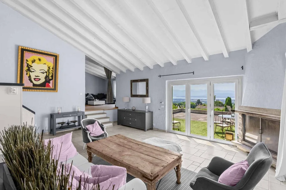 Villa con vista panoramica sul Lago di Ginevra e il Monte Bianco