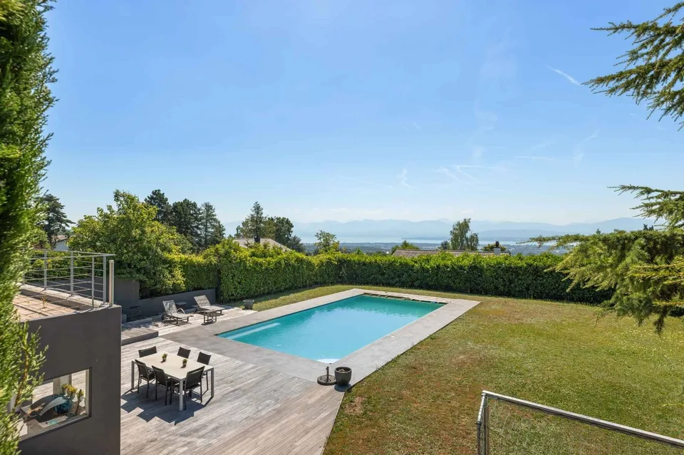 Villa con vista panoramica sul Lago di Ginevra e il Monte Bianco