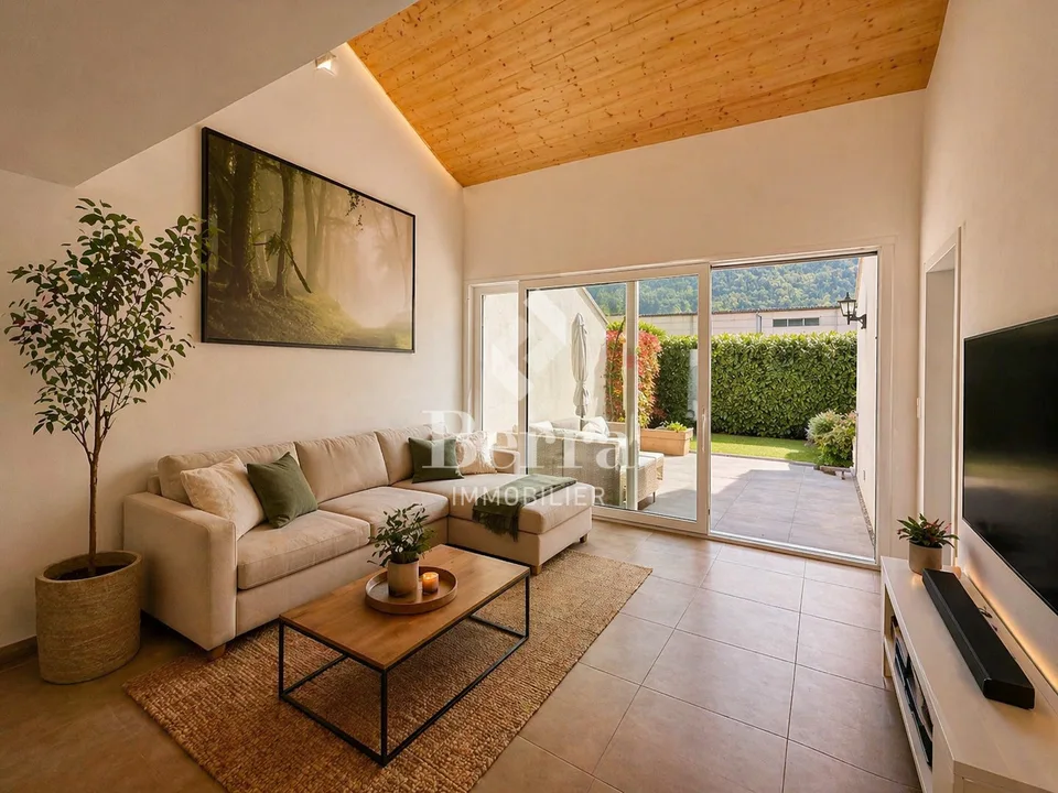 Villa a schiera affascinante e spaziosa: con camera da letto e bagno al piano terra + soffitta