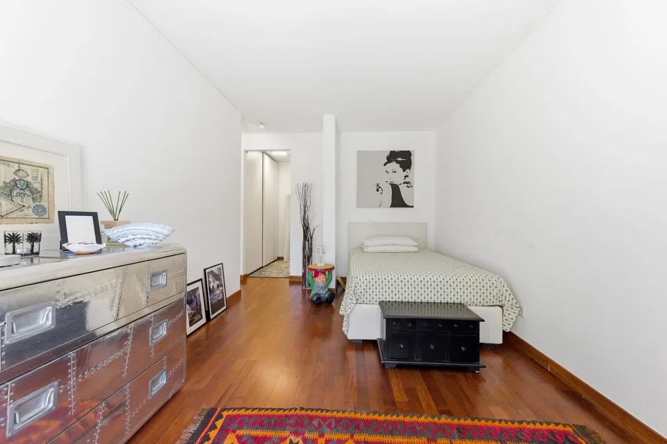 Moderne Wohnung mit grosser Terrasse im Grünen – Foto 8 von 10