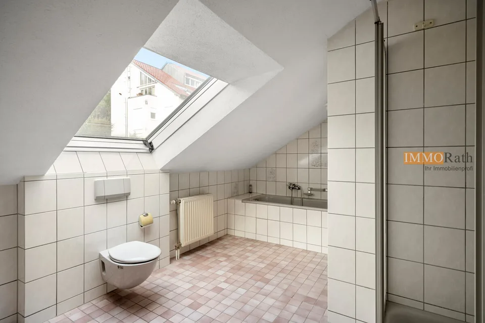 IMMORath.de - Casa ben curata con doppio garage e bel giardino