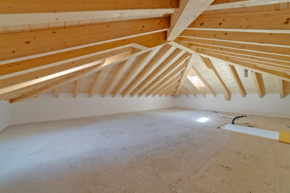 Traumhaft, hell und geräumig mit Dachboden von 75m2 – Foto 16 von 23