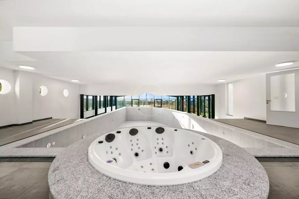 Villars-Sainte-Croix - Eine architektonische Ausnahmeleistung vor den Toren von Lausanne