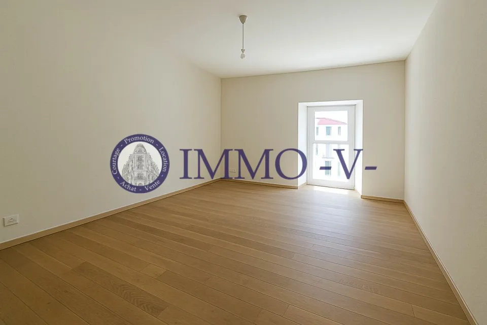 Renoviert im Herzen von Collombey