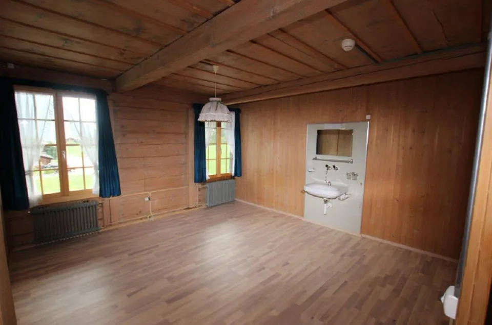 Wohn- & Geschäftshaus mit Bauparzelle 4 Wohnungen / Gewerberäume – Foto 11 von 13