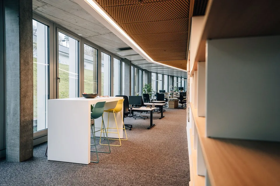 Attraktive Gewerbeflächen in Zürich-Süd  Arbeiten mit Stil und Weitblick