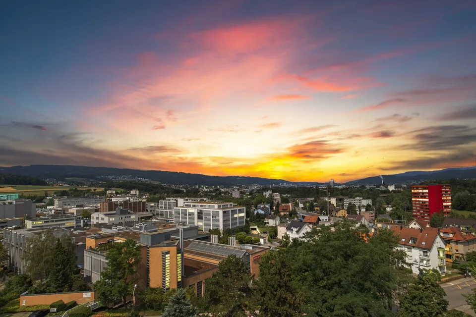 Wohnen im Zentrum von Schlieren mit Blick über das Limmattal