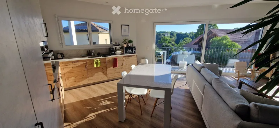 Außergewöhnliche 120m2-Wohnung in idyllischer Umgebung