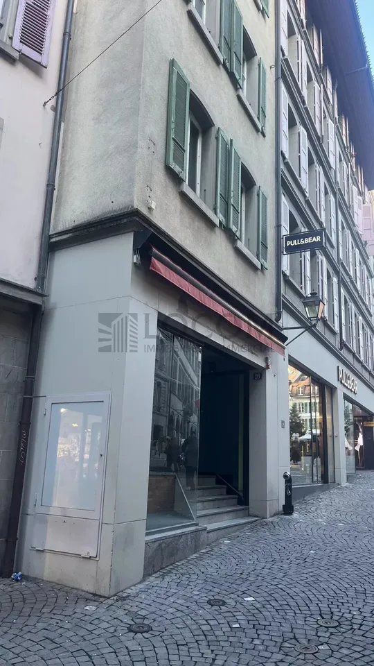 Exclusif dans l'hyper-centre de Lausanne