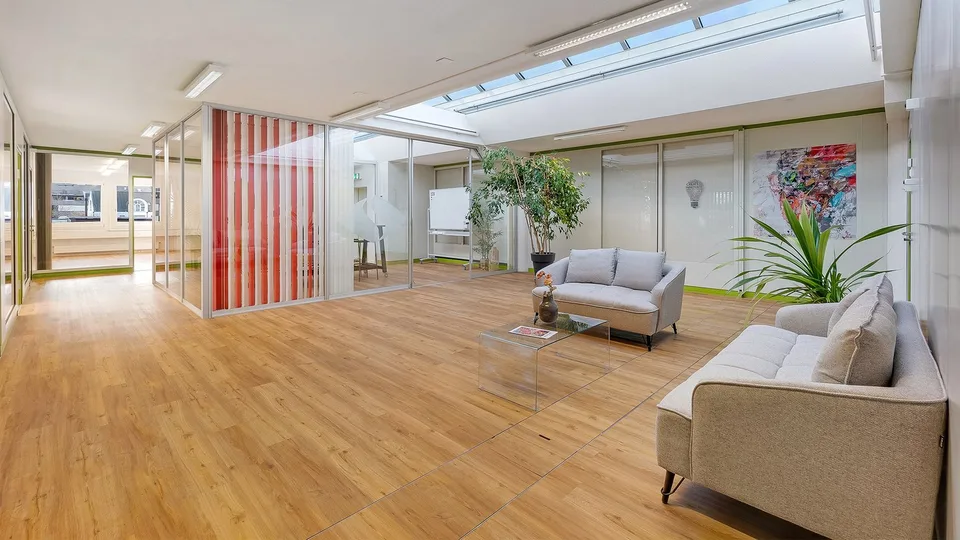 Flexible office spaces from 28 m² – with shared infrastructure – photo 8 of 11