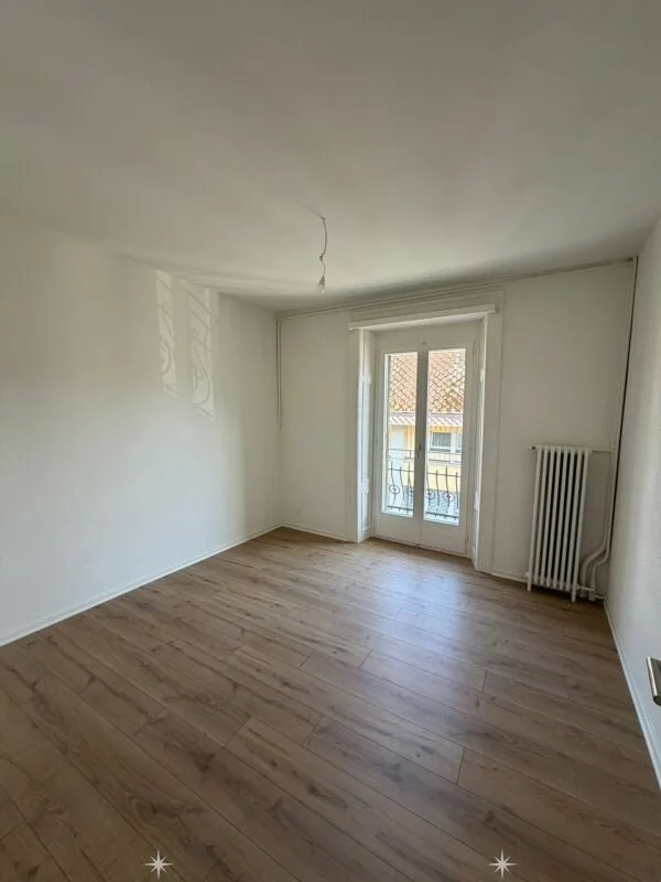 Erstbezug -  frisch sanierte 5.5 Zimmer-Wohnung mit Balkon jetzt zu vermieten!