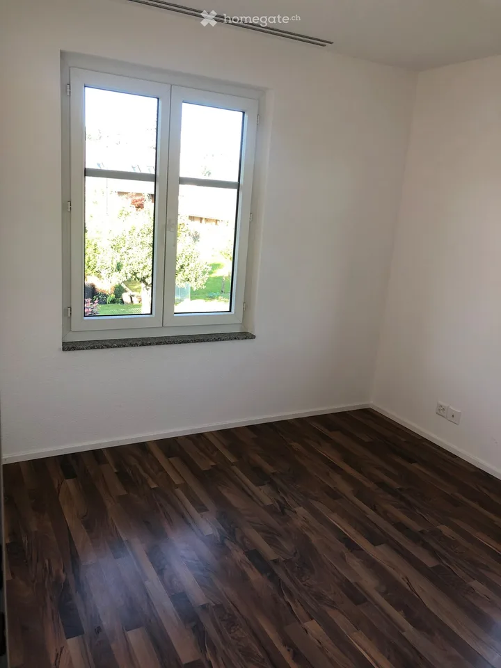 Charmante 4-Zimmer-Wohnung an zentraler Lage zu vermieten