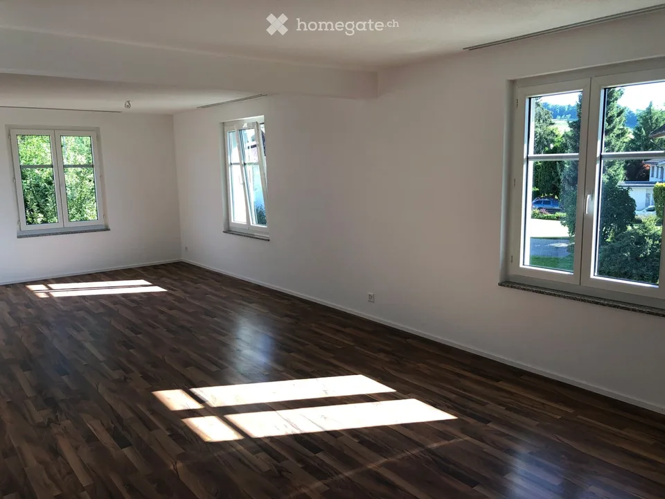 Charmante 4-Zimmer-Wohnung an zentraler Lage zu vermieten