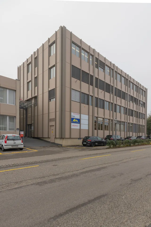 Büroräume an zentraler Lage in Frick, ab ca. 150m2