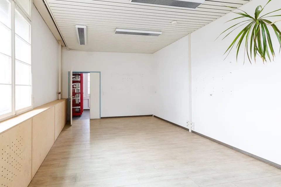 Starke Lage klare Struktur hier arbeitet dein Business auf Erfolgskurs – Foto 8 von 10