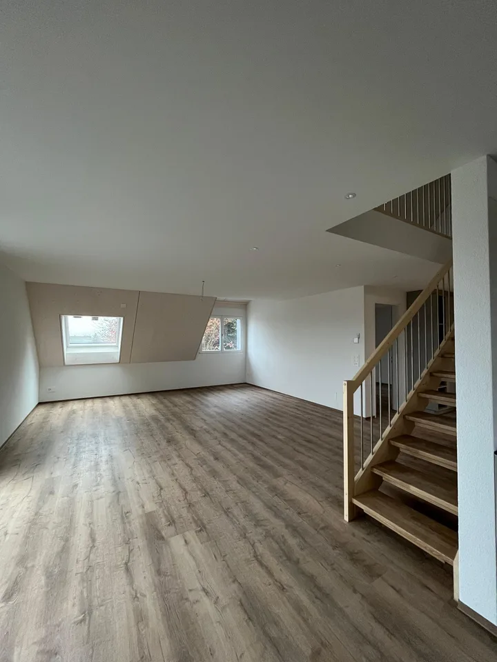 Appartamento maisonette 3.5 locali in un edificio nuovo – vita tranquilla e moderna a Wolfwil