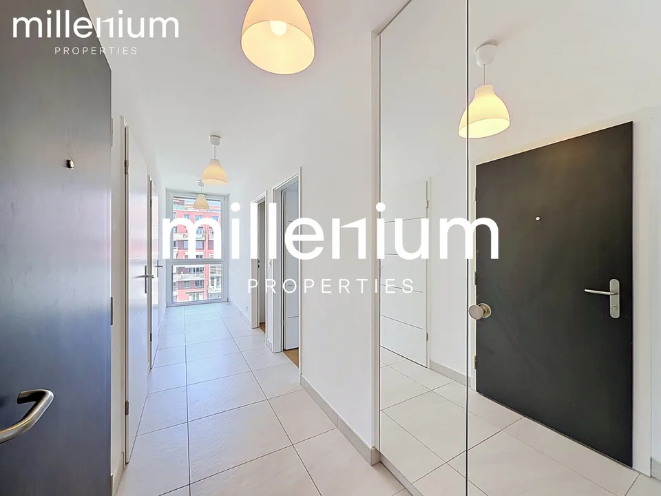 Appartement 4 pièces avec grand balcon et prestations modernes à Meyrin