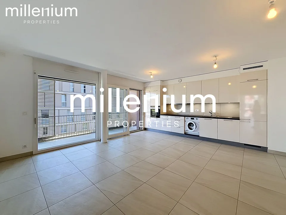 Appartement 4 pièces avec grand balcon et prestations modernes à Meyrin