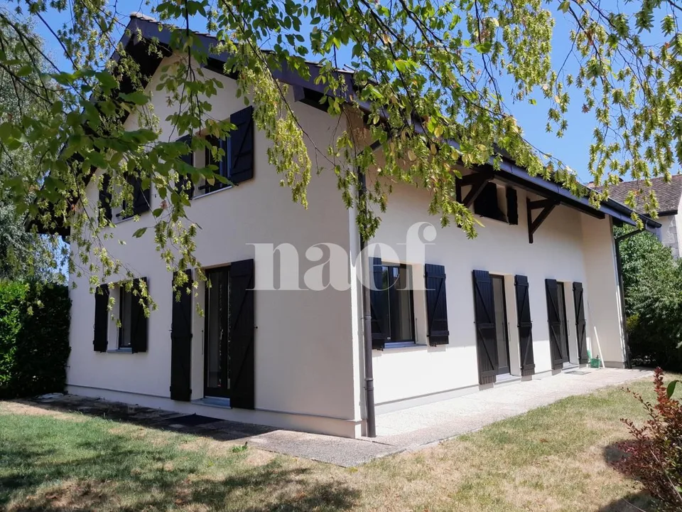 Einfamilien-Villa