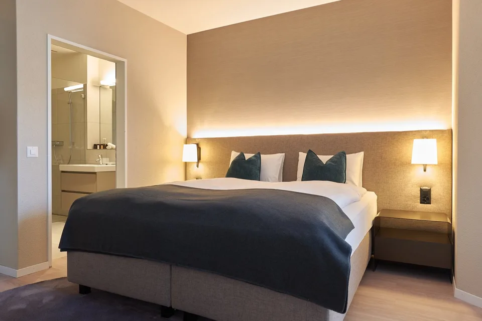 Studio Apartment Suite möbliert und neu renoviert in Zürich Oerlikon