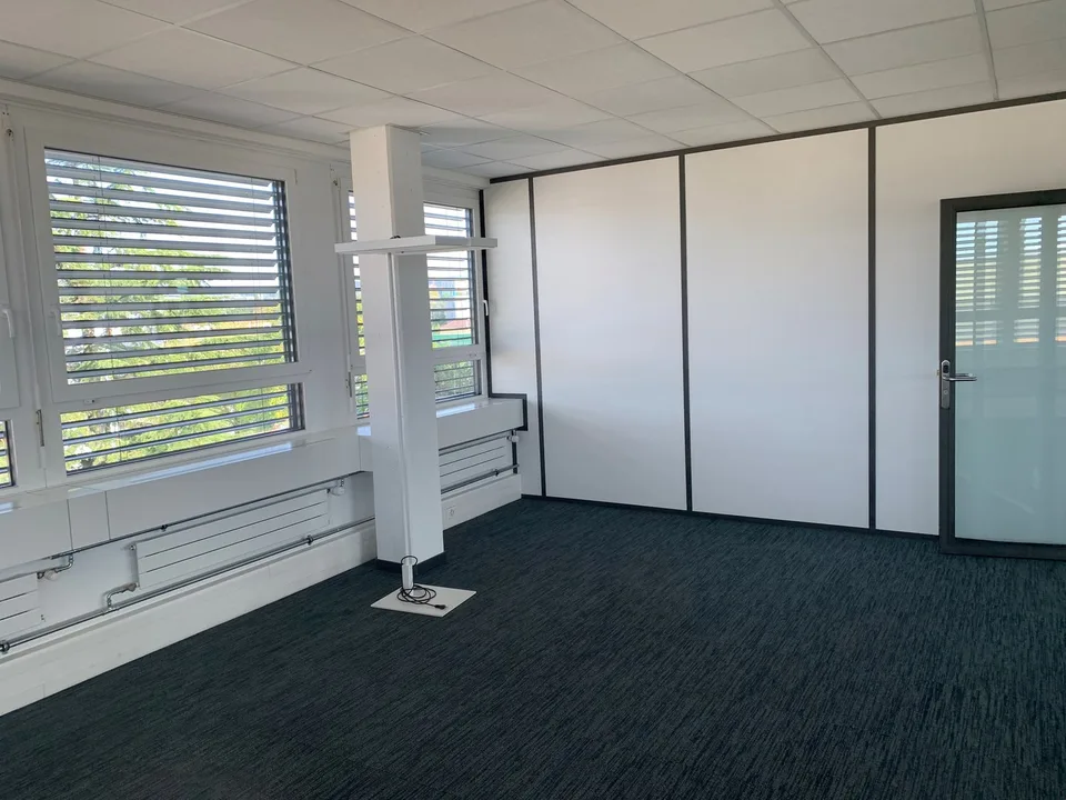Belle surface de bureaux à louer