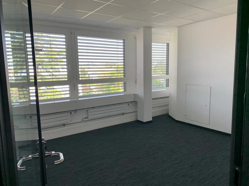 Belle surface de bureaux à louer