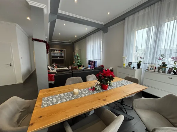 Prächtige 4.5-Zimmer-Wohnung im Erdgeschoss