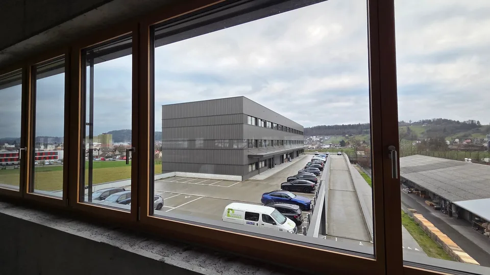 Zofingen - Attraktive Gewerbefläche im 3. OG – 977 m² flexibel ausbaubar – Foto 12 von 12