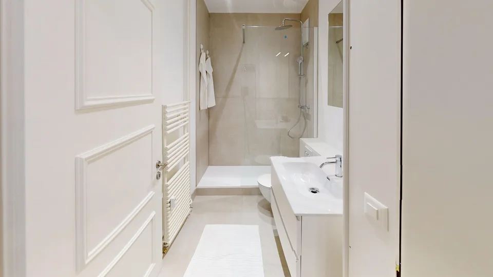 Appartamento di 3,5 locali con balcone a Zurigo 8006 – foto 16 di 17