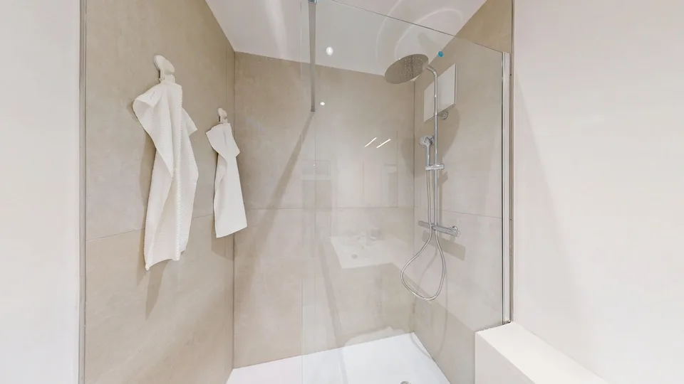 Appartamento di 3,5 locali con balcone a Zurigo 8006 – foto 15 di 17