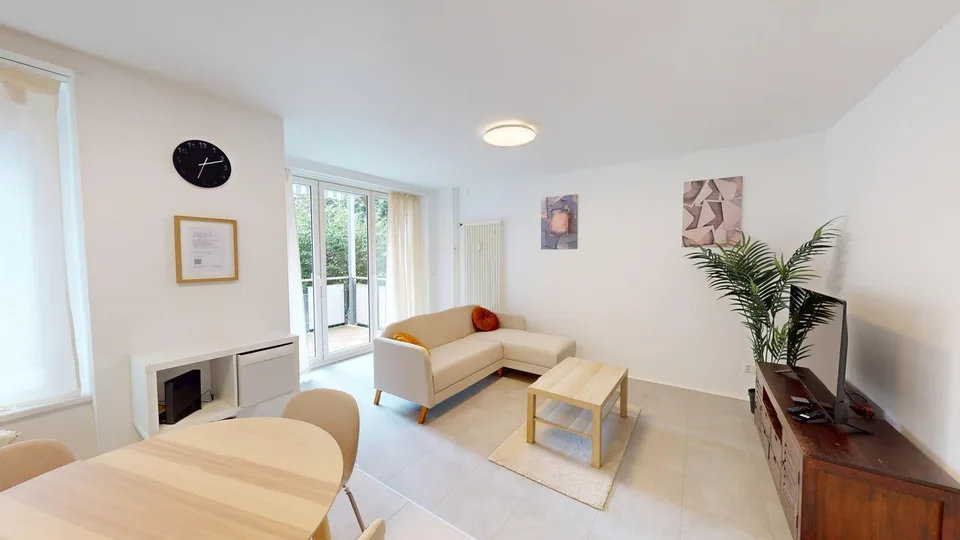 Incantevole appartamento 3.5 locali con balcone a Zürich 8006