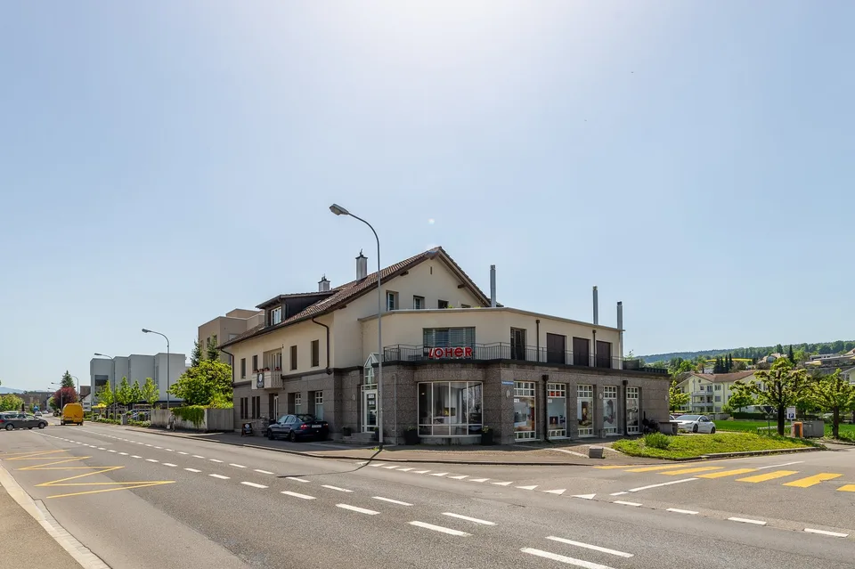 Spazio commerciale attraente – spazioso e versatile