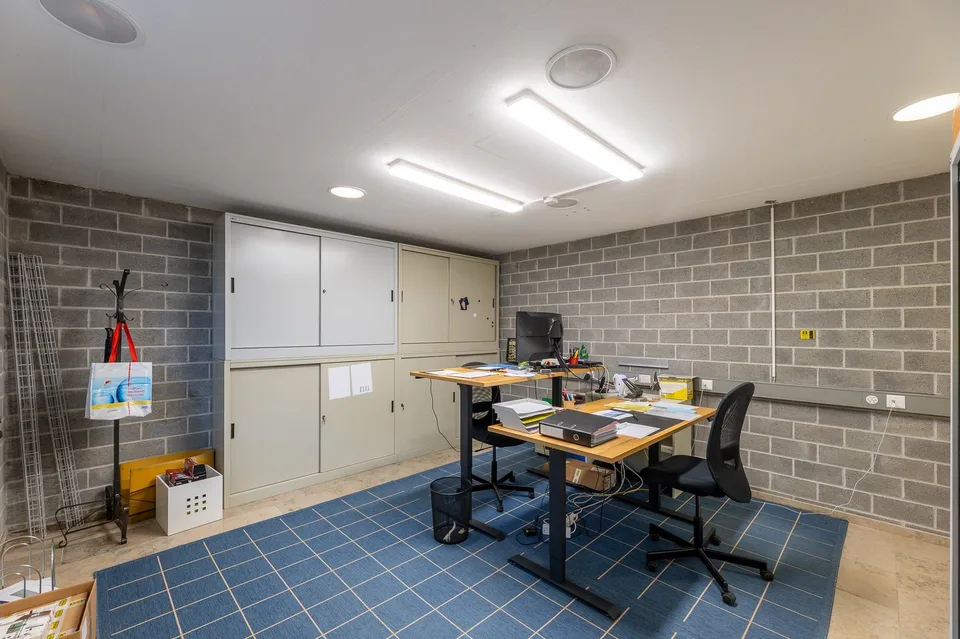 Espace commercial attractif – spacieux et polyvalent – photo 11 sur 19