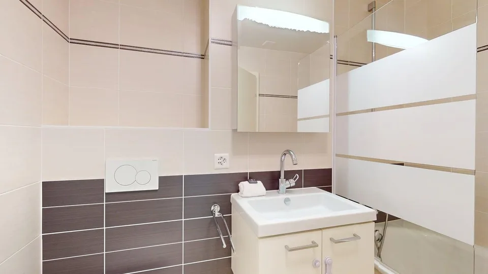 Helles Zimmer in einer WG – Ideal für Studenten – Route de la Gare 16D, Mies (Versoix)!